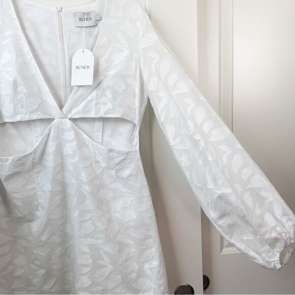 Rumer Dress Long Sleeve Mini Cut Out Floral Design Australian Puff Sleeve NWT L - Picture 4 of 11